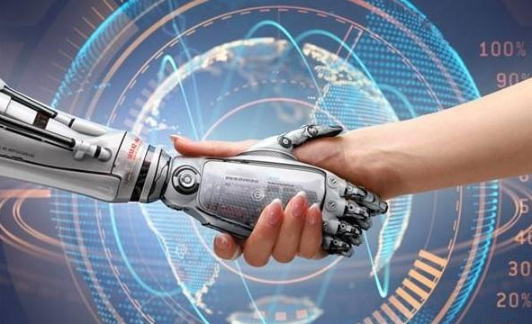 工業(yè)互聯(lián)網(wǎng)與智能制造 互聯(lián)網(wǎng)信息服務(wù)如何驅(qū)動(dòng)制造業(yè)的范式革命